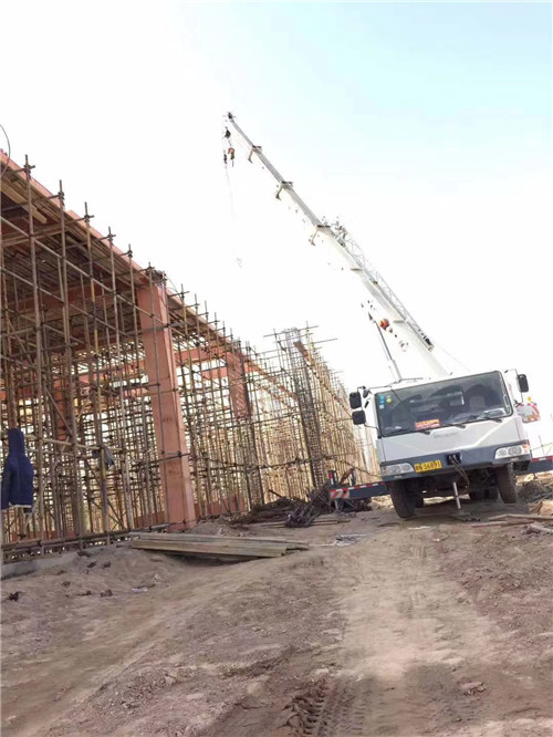 洮南市25 吨、50 吨吊车怎么选？多大重量 / 半径适合对应车型？