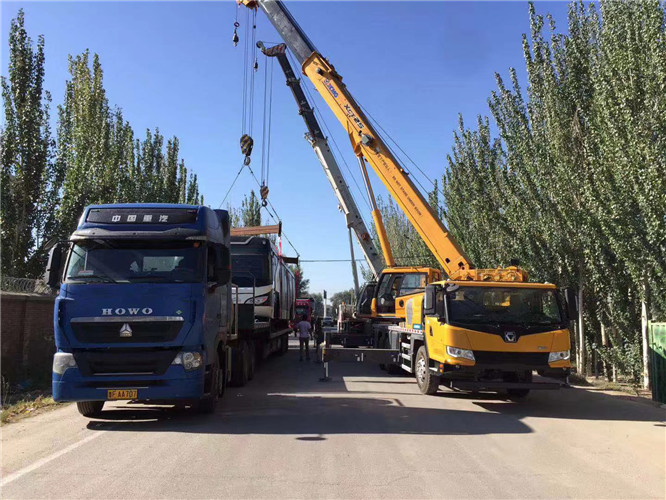 洮南市“省油又稳当”—— 吊车的 “智能节能” 技术